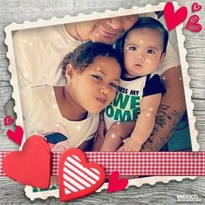 Meet your Posher, Esiquiel